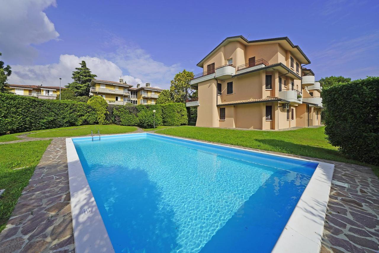 시르미오네 Borgo Del Grillo P2-9 By Wonderful Italy 아파트 외부 사진